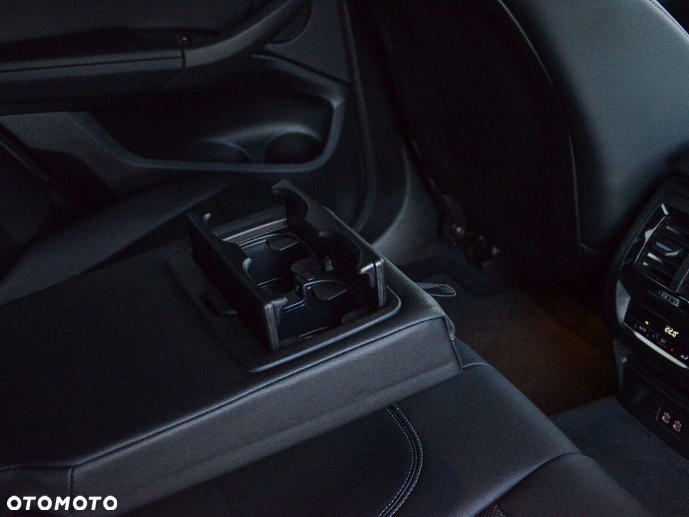 BMW X4 - 31