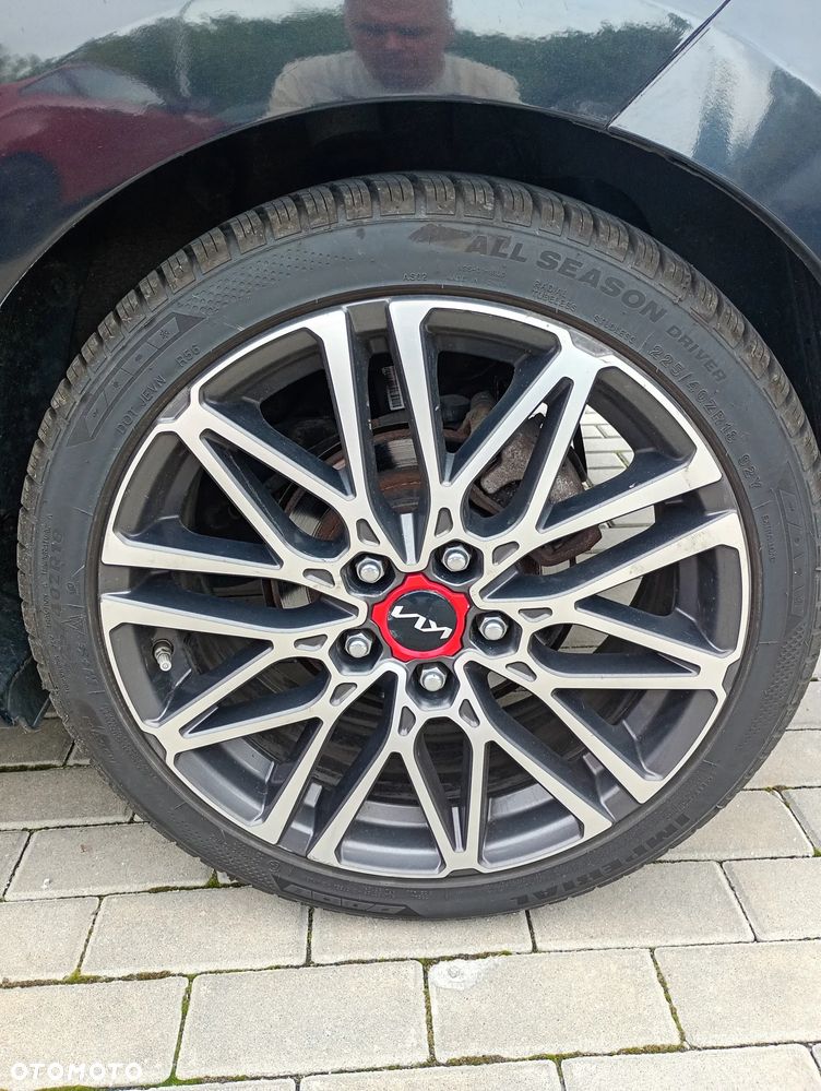 Kia ProCeed - 2