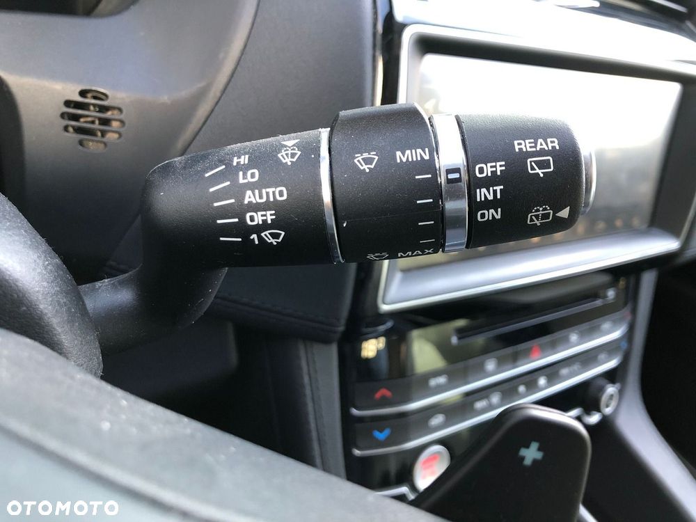 Jaguar F-Pace 2.0 i4P AWD Prestige - 32