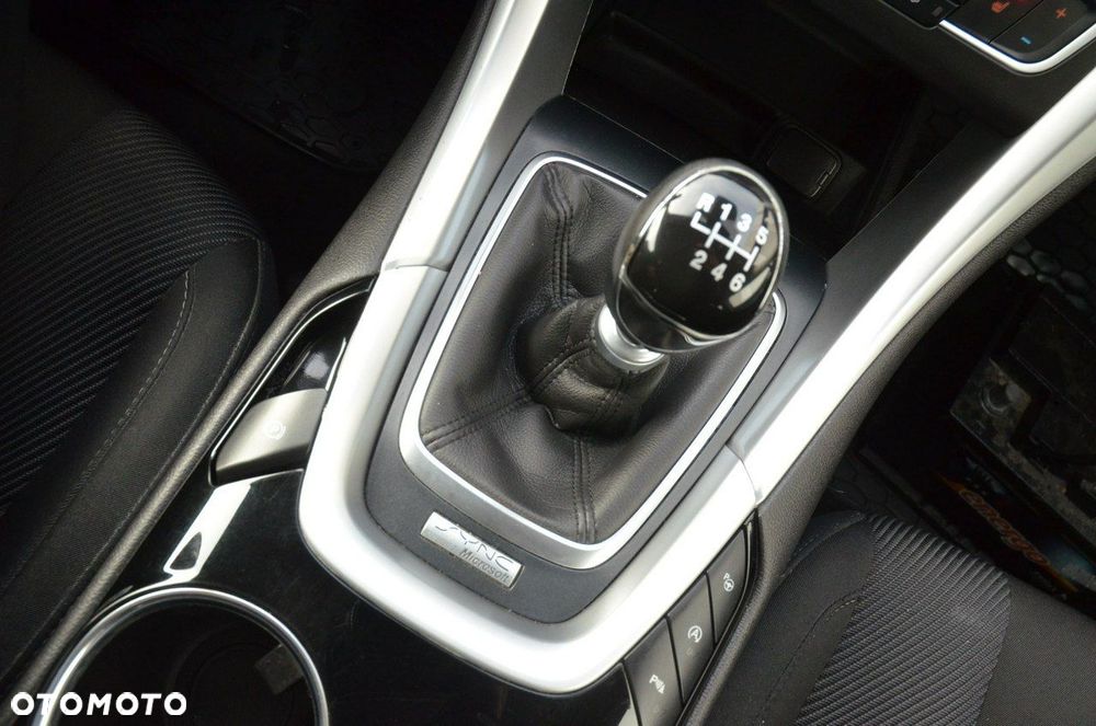 Ford Mondeo 2.0 EcoBlue Titanium - 22