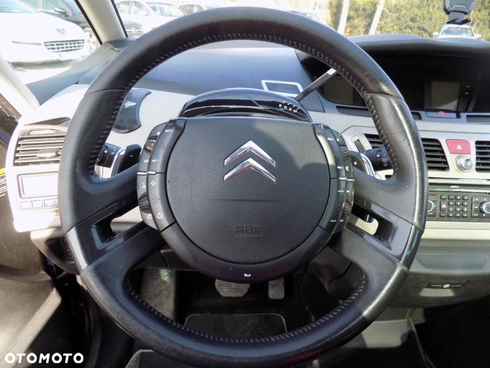 Citroën C4 Picasso - 13