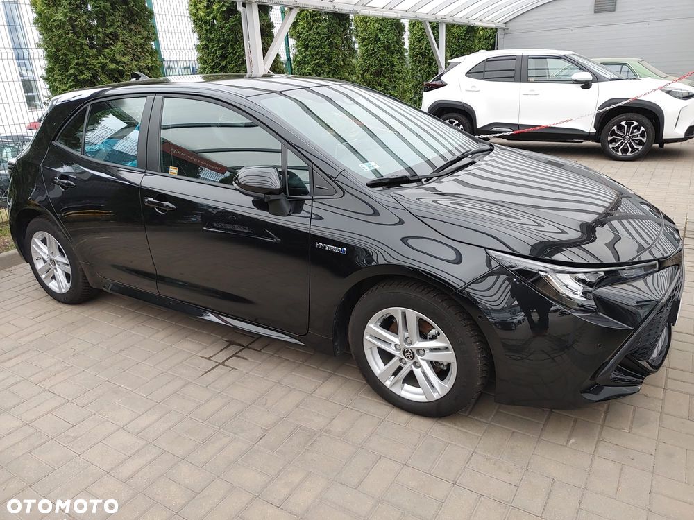 Toyota Corolla - 1