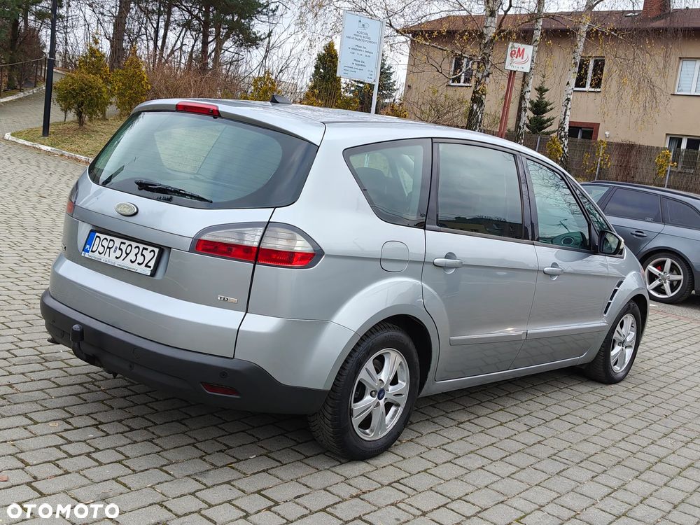 Ford S-Max 2.0 TDCi DPF Titanium - 9