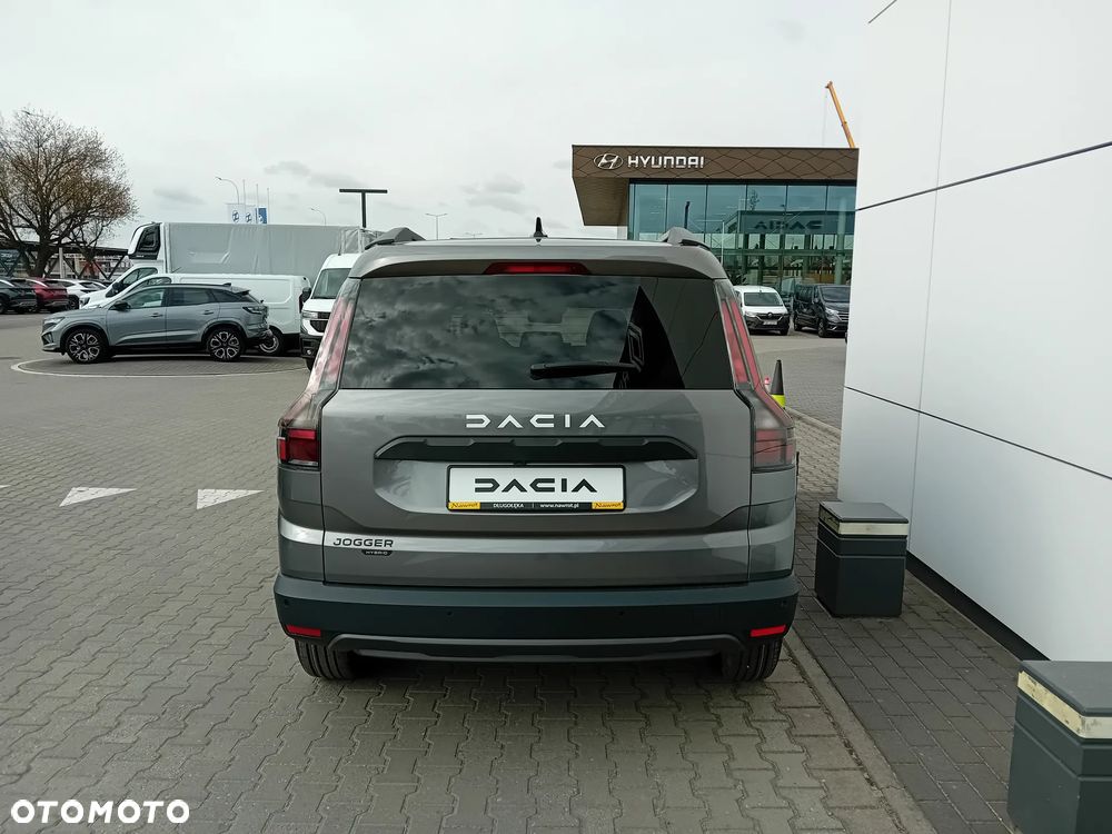 Dacia Jogger 1.8 Full Hybrid 155 Journey MMT - 5