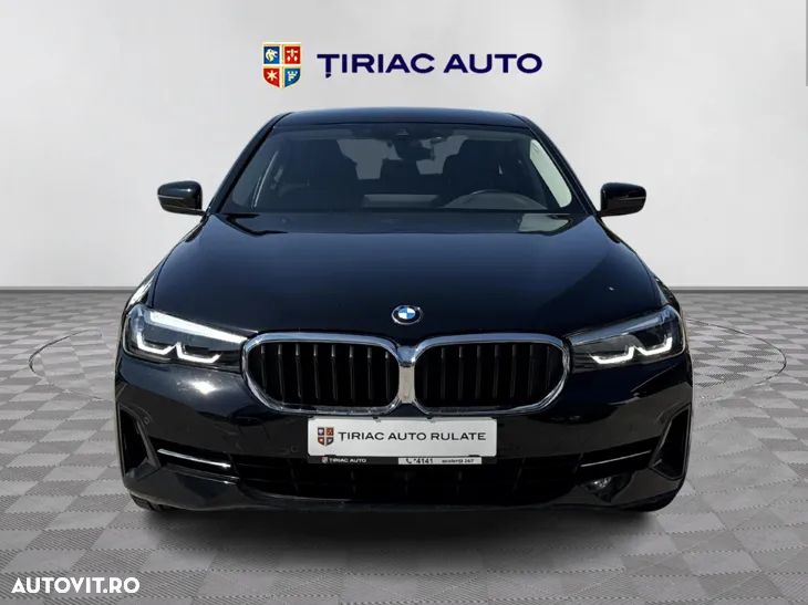BMW Seria 5 530e xDrive Aut. Sport Line - 9