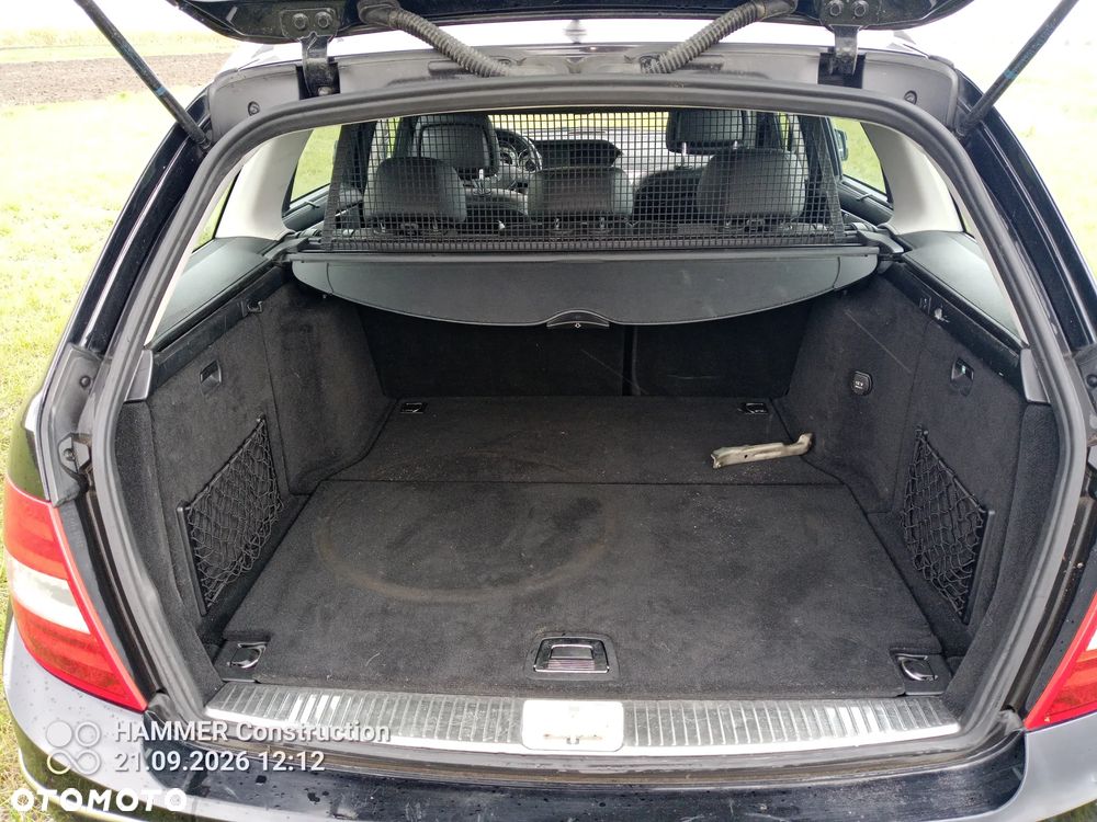 Mercedes-Benz Klasa C 200 CDI BlueEff Avantgarde - 12