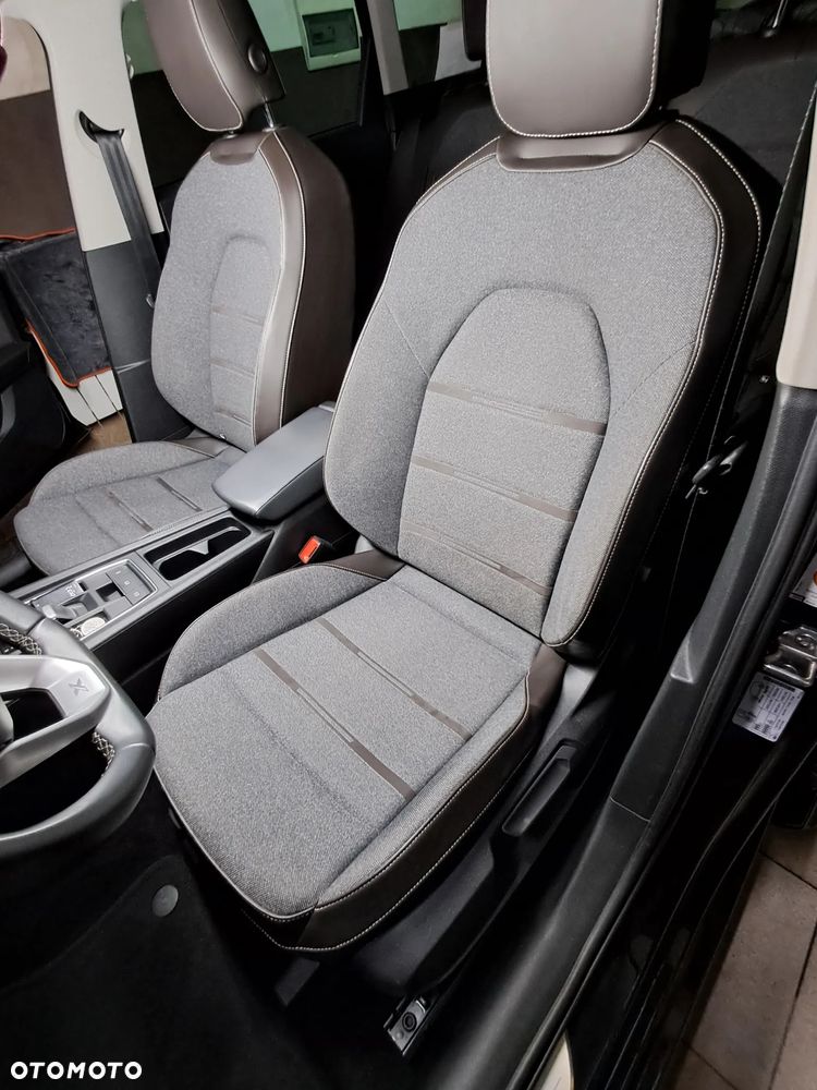 Seat Leon 2.0 TDI DSG Xcellence - 8