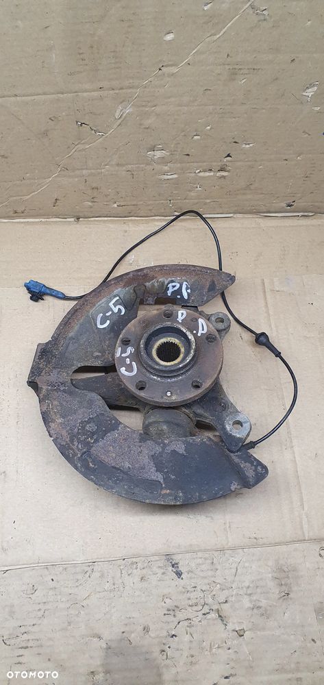 Zwrotnica piasta prawy przód przednia prawa Citroen C5 III 2.0 HDI - 1