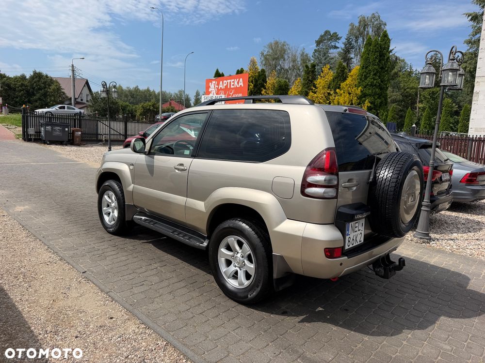 Toyota Land Cruiser 3.0 D Sol - 26