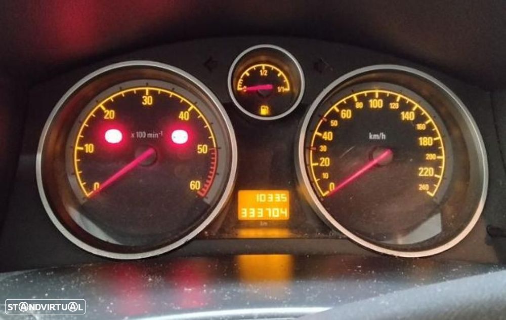 Opel Astra Sports Tourer - 5