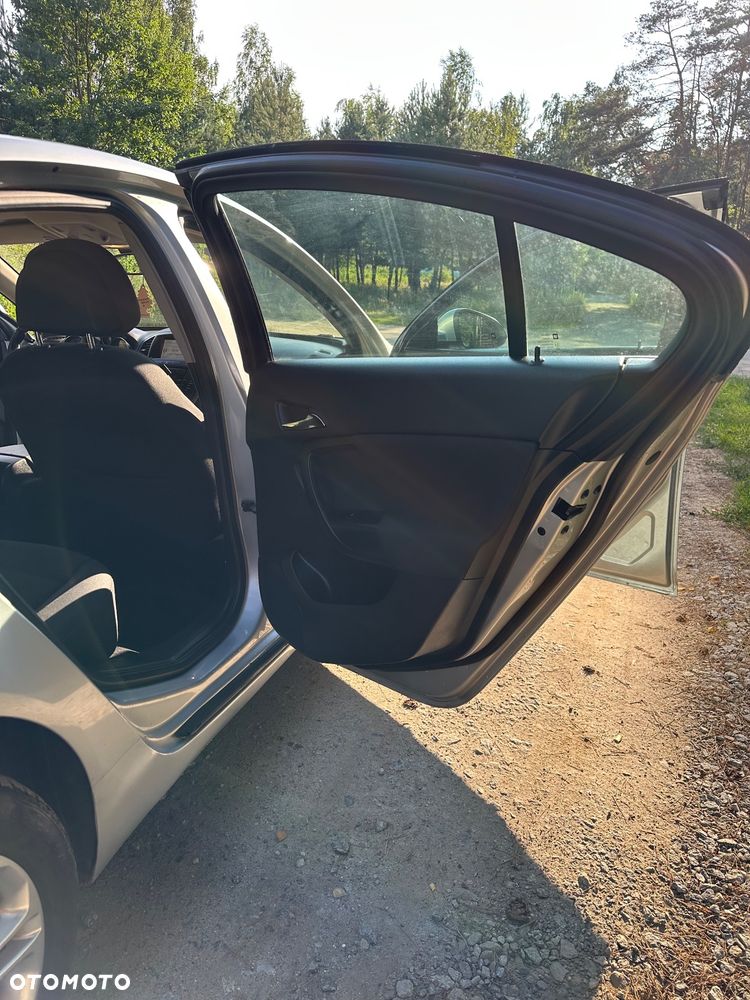 Opel Insignia 2.0 CDTI ecoFLEX Business Cosmo - 12