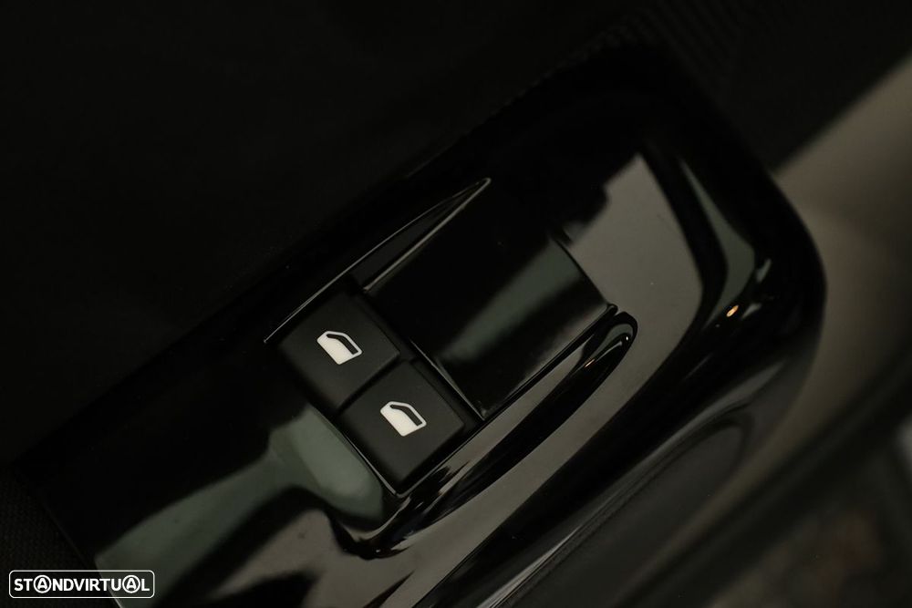 Citroën C3 1.2 PureTech Max - 19
