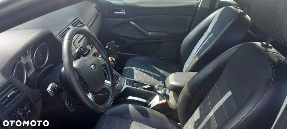 Ford Kuga 2.0 TDCi Trend FWD - 7