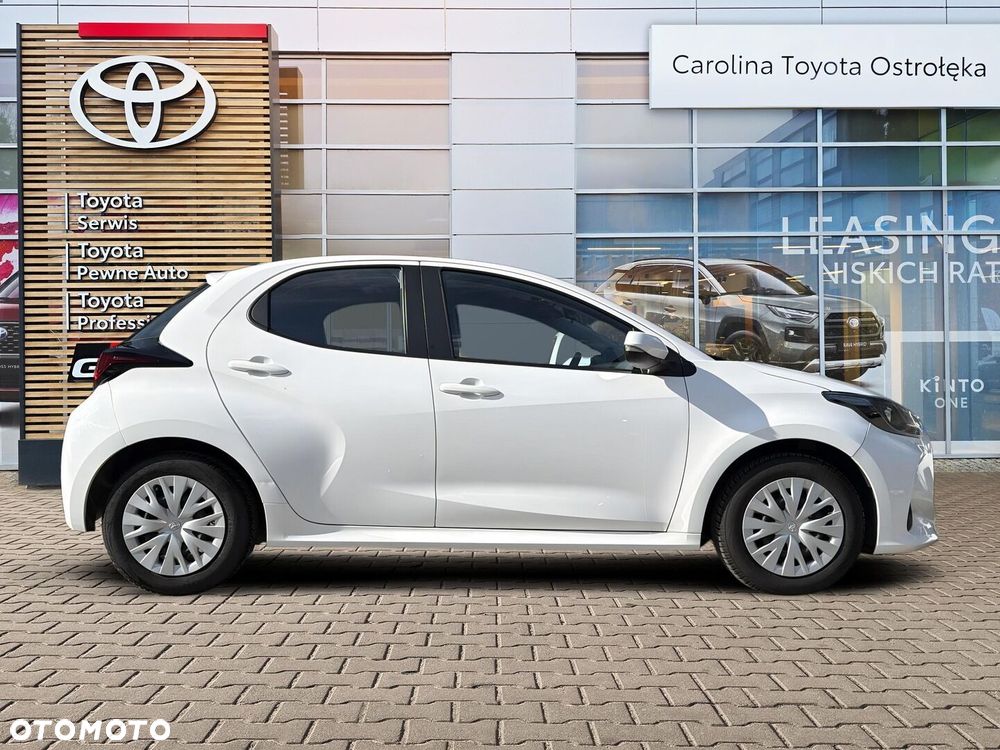 Toyota Yaris - 5