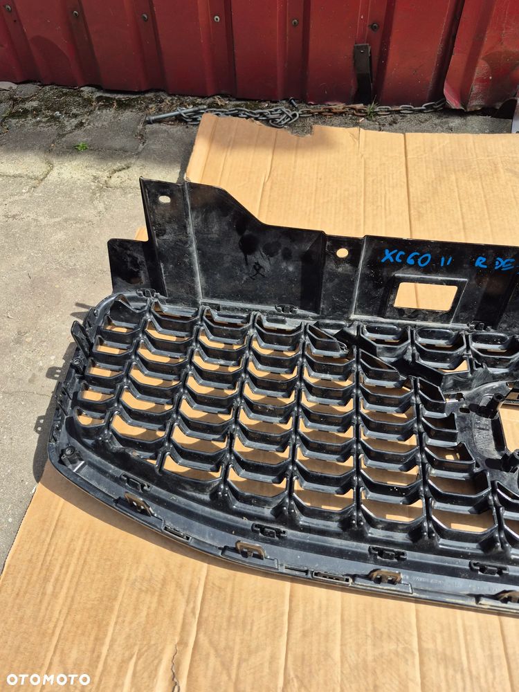 Volvo XC60 II R-design grill atrapa 32291026 - 7
