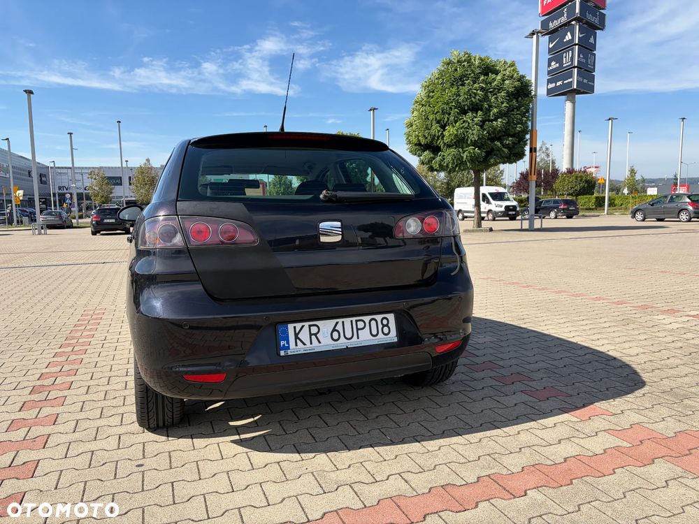 Seat Ibiza 1.4 16V Reference - 6