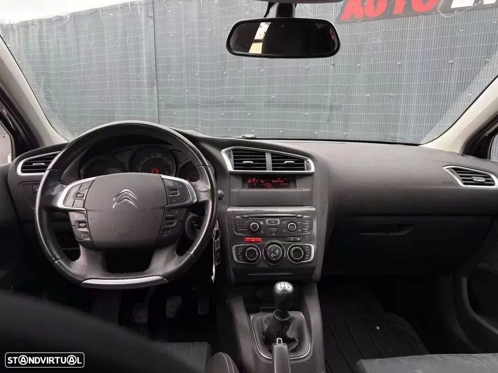 Citroën C4 1.6 HDi Seduction — photo 4