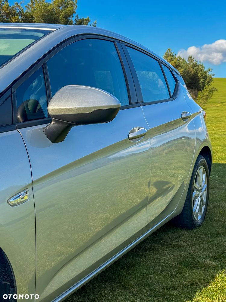 Opel Astra - 3