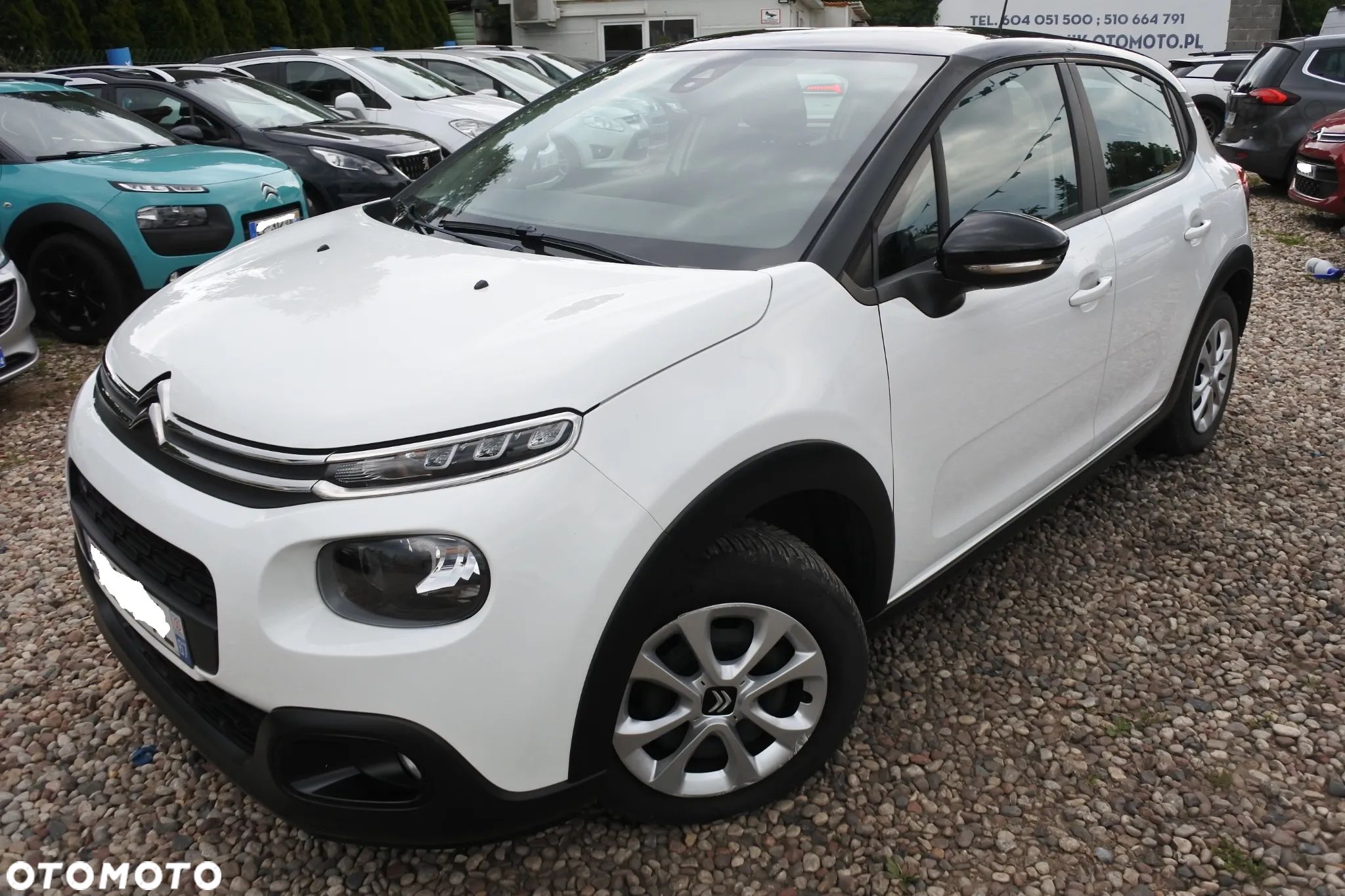 Citroën C3 1.2 PureTech Shine - 1