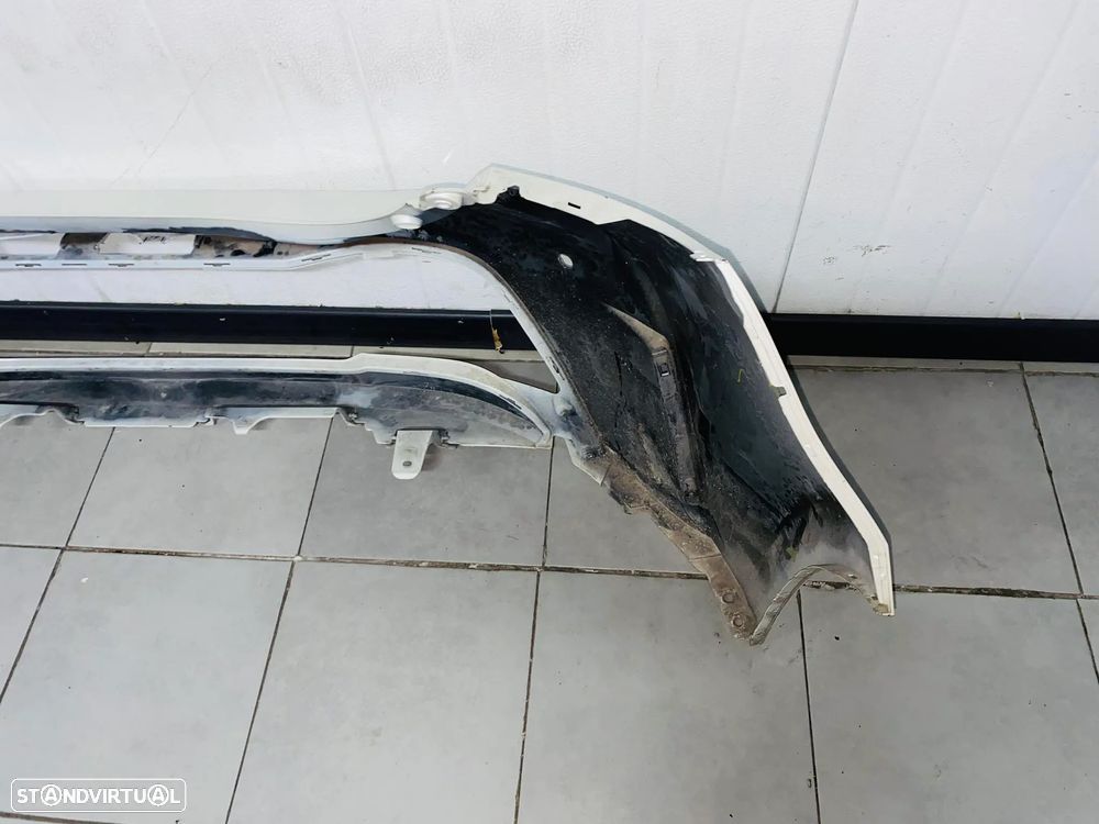 Para Choques Trás Toyota Corolla Hybrid - 2019 / 2023 - 8