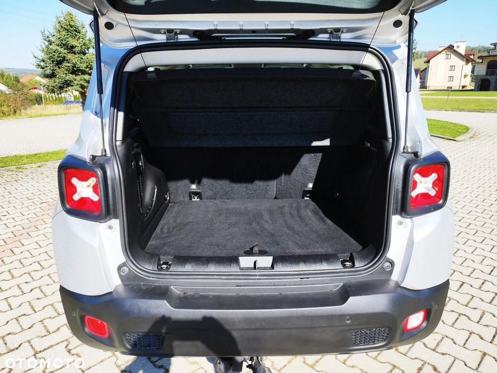 Jeep Renegade - 25