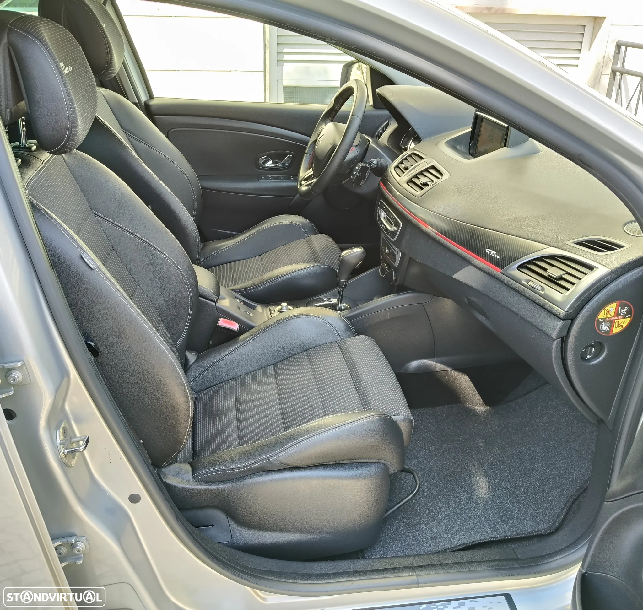 Renault Mégane Sport Tourer 1.5 dCi GT Line EDC - 18