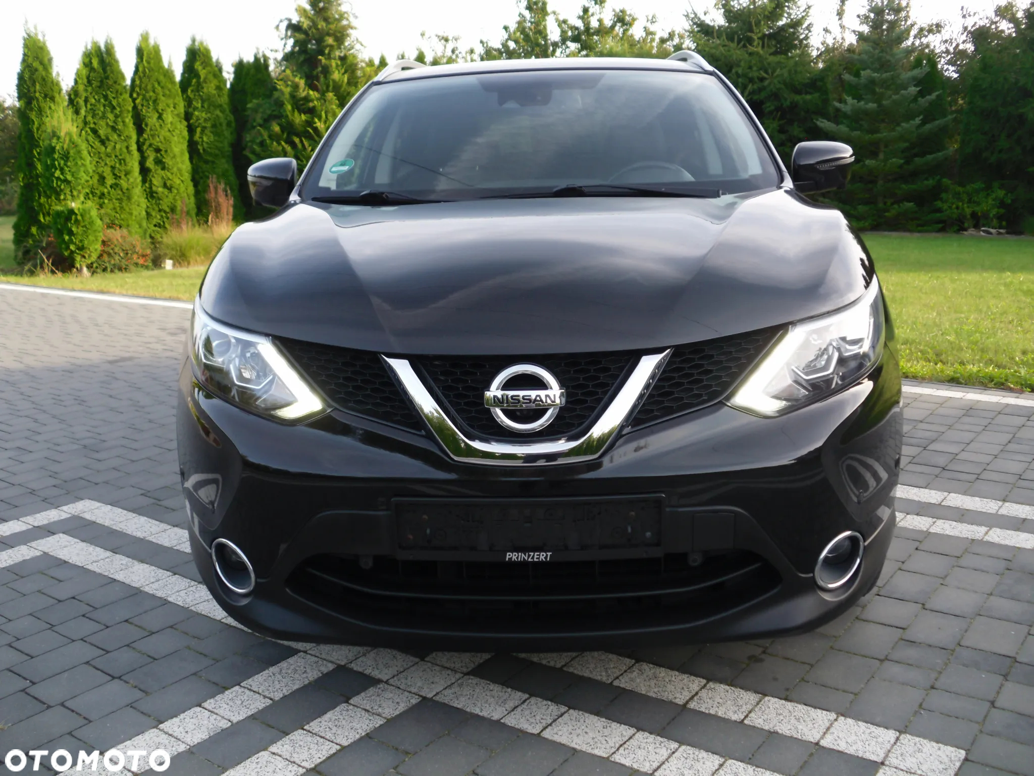Nissan Qashqai 1.6 DIG-T TEKNA+ - 12