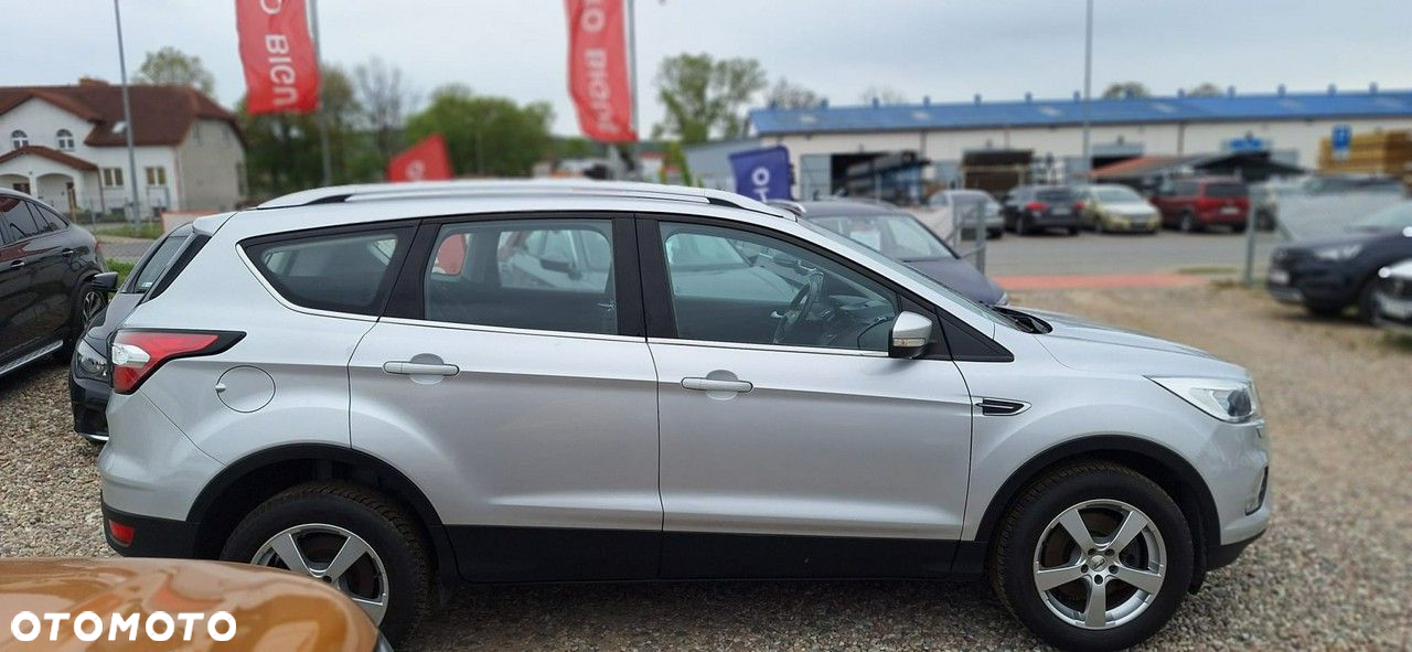 Ford Kuga - 5