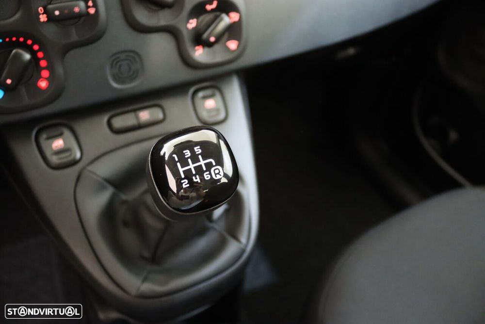 Fiat Panda 1.0 Hybrid City Life - 27