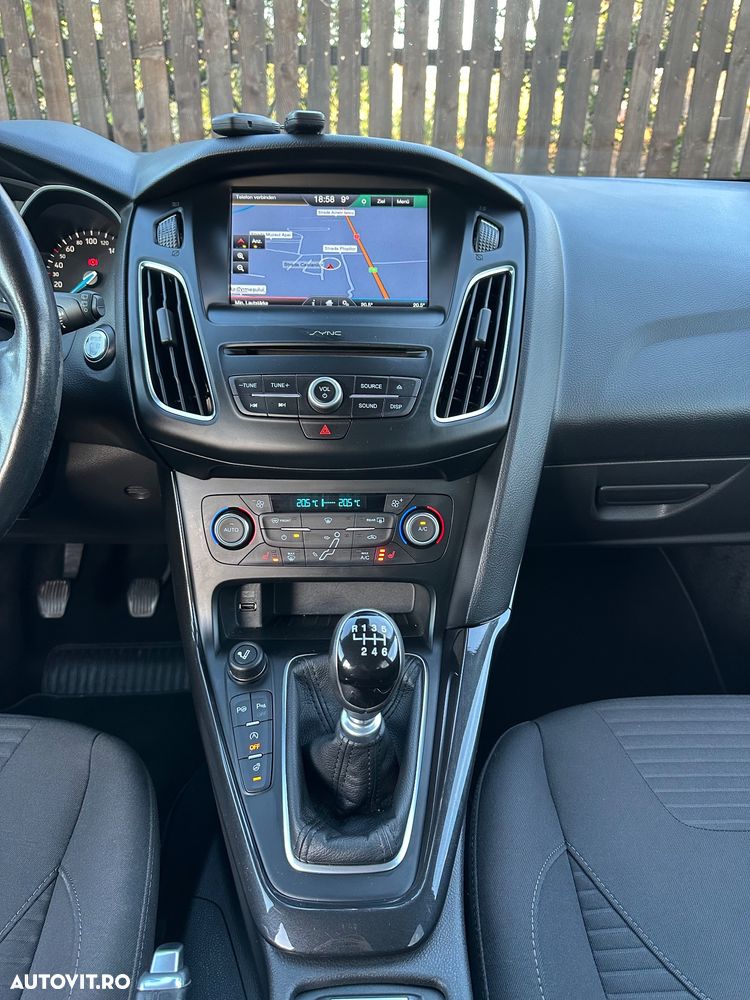 Ford Focus 1.5 TDCi Titanium - 21