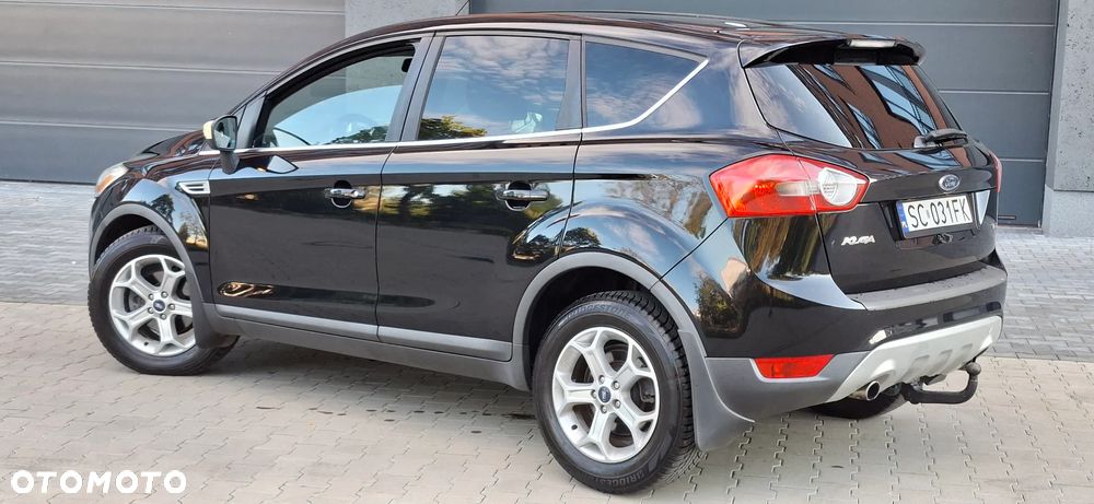 Ford Kuga 2.0 TDCi 2x4 Titanium - 7