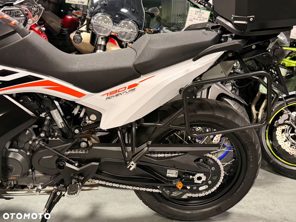 KTM Adventure - 33
