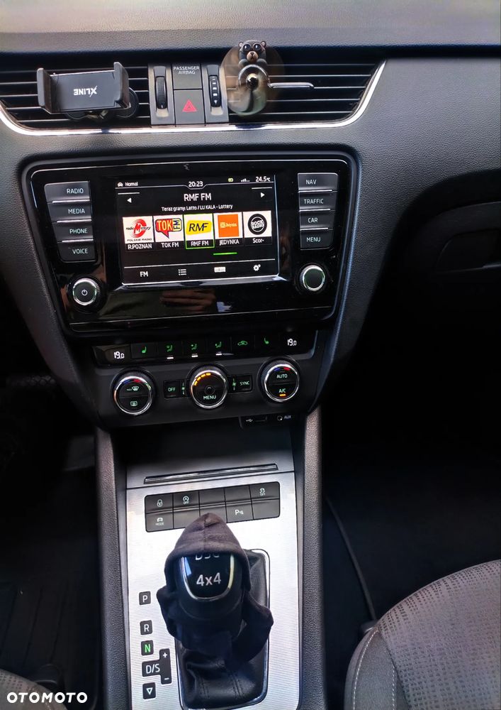 Skoda Octavia 2.0 TDI 4x4 Style DSG - 18
