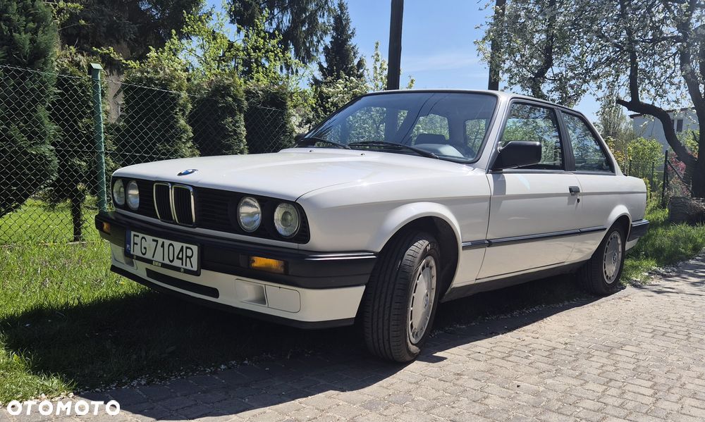 BMW Seria 3 - 1