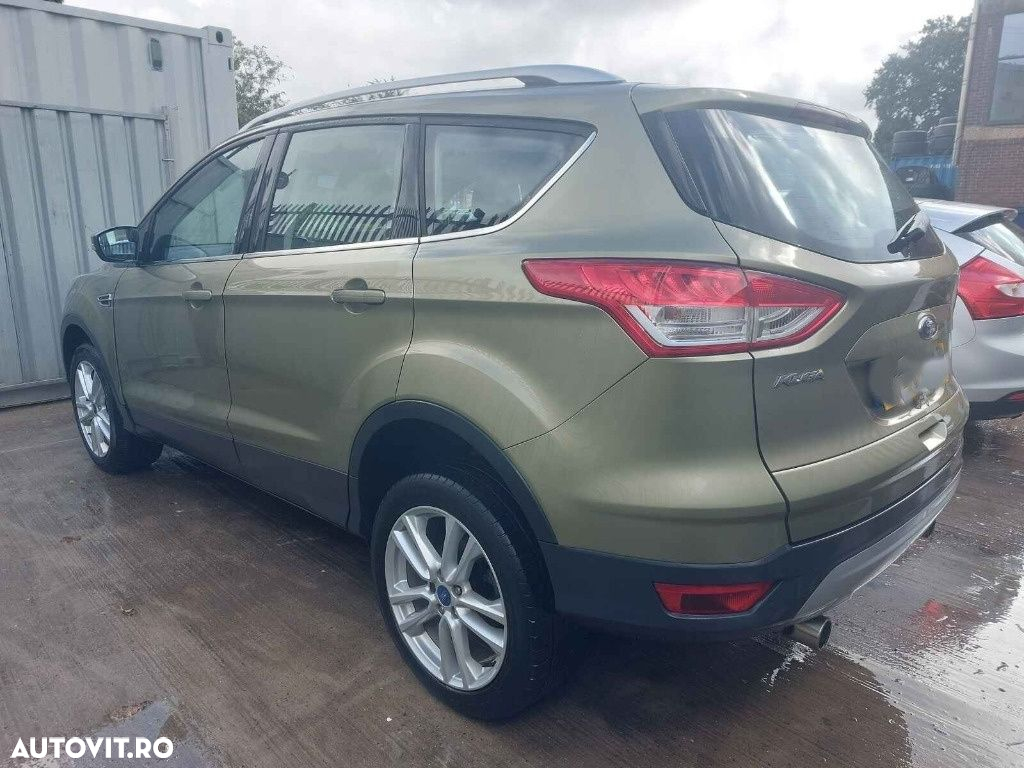 Cotiera Ford Kuga 2013 SUV 2.0 DOHC - 5