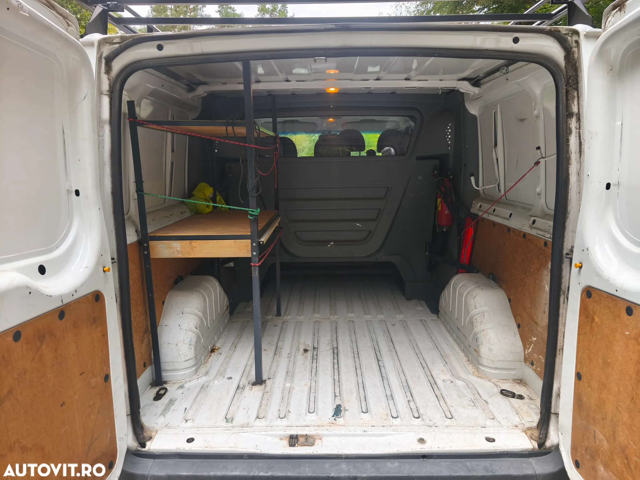 Ford Transit - 9