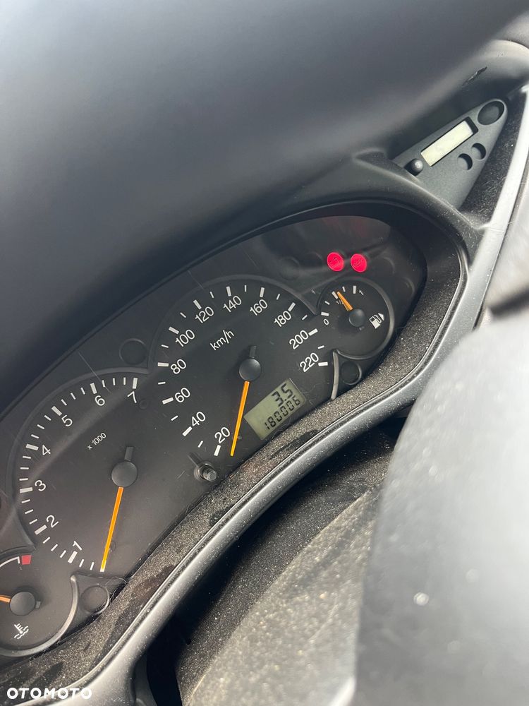 Ford Focus 1.6 Comfort - 7