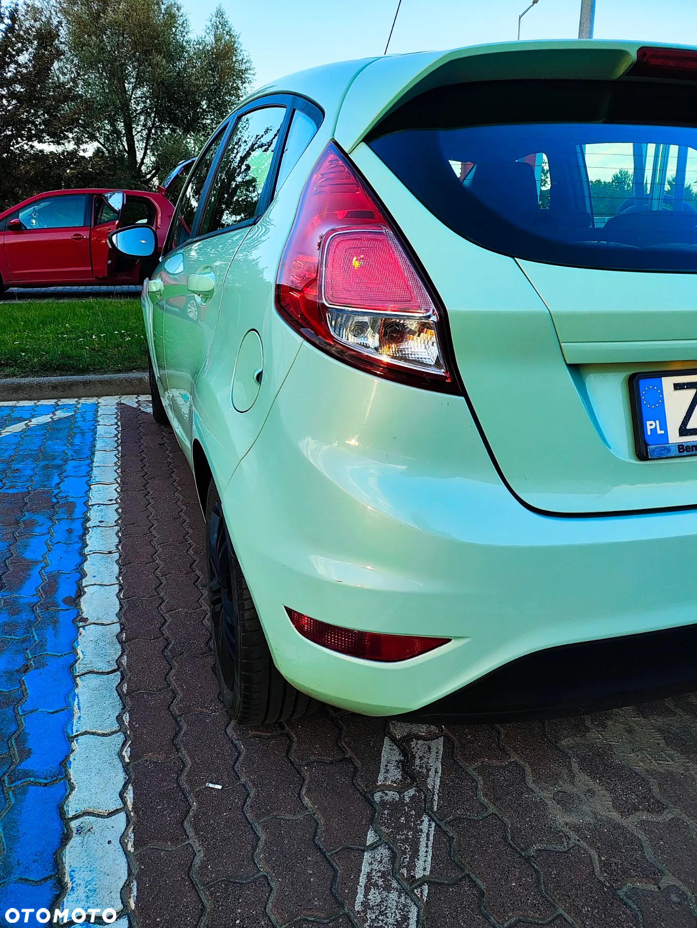 Ford Fiesta 1.4 Trend - 16