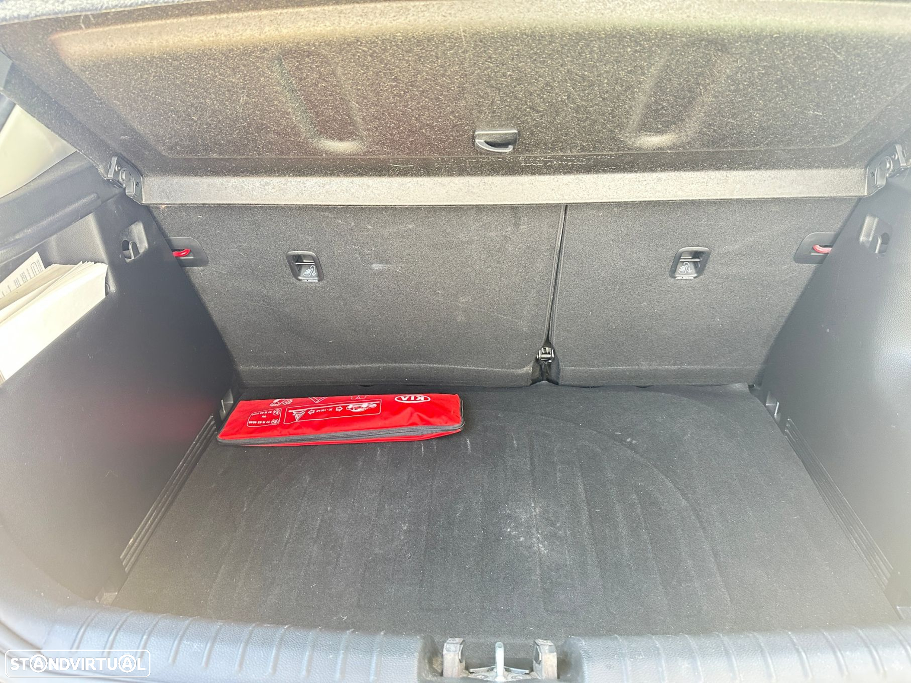 Kia Stonic 1.0 T-GDI Tech - 3