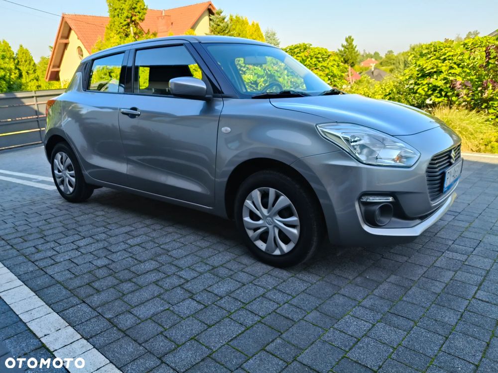 Suzuki Swift 1.2 Premium - 1
