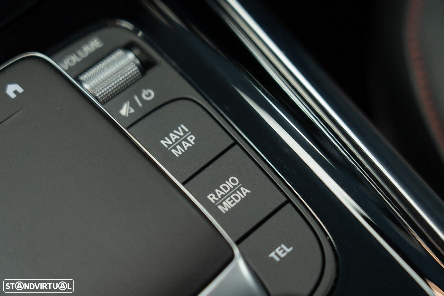 Mercedes-Benz GLA 180 d AMG Line - 42