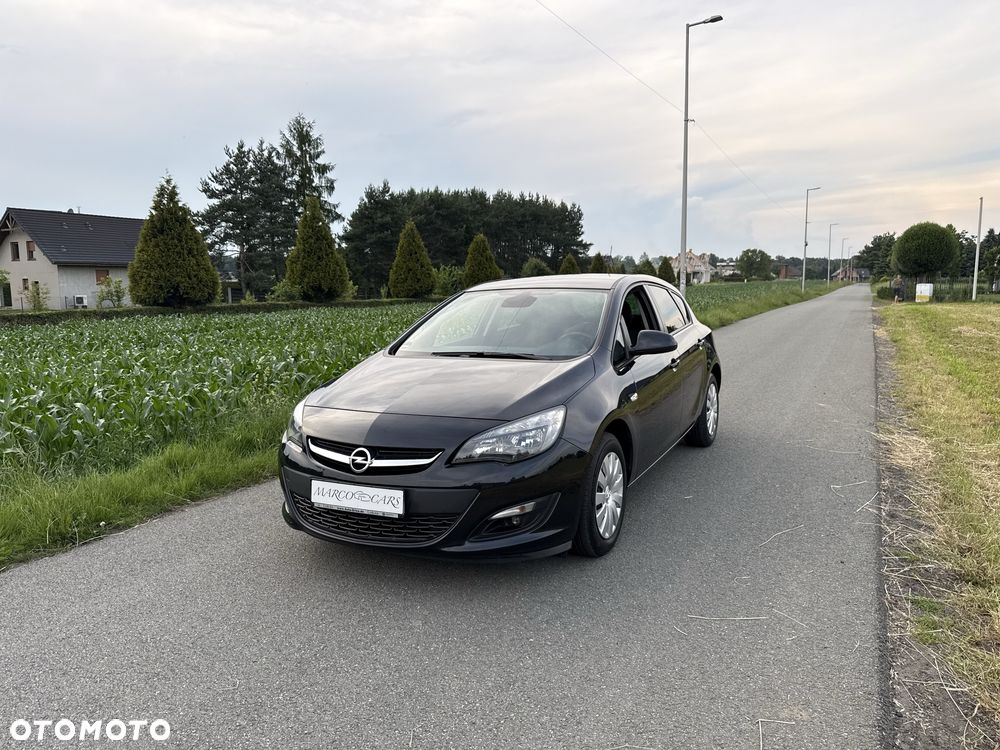 Opel Astra - 1