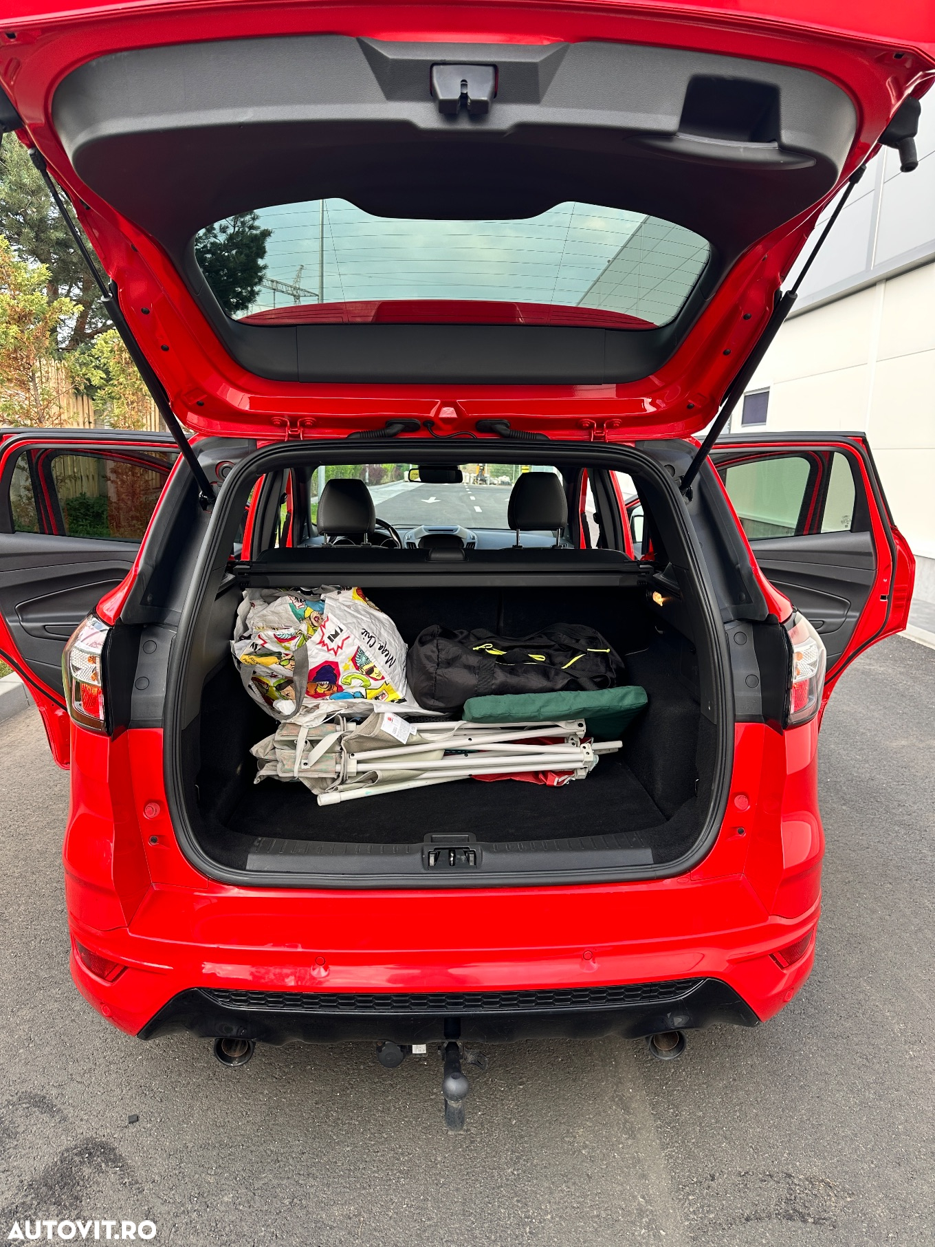 Ford Kuga 2.0 TDCi 4WD Powershift ST-Line - 11