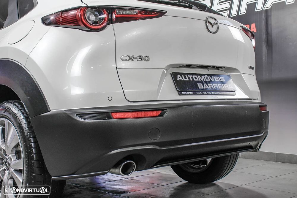 Mazda CX-30 1.8 Sky-D Evolve i-Active - 32