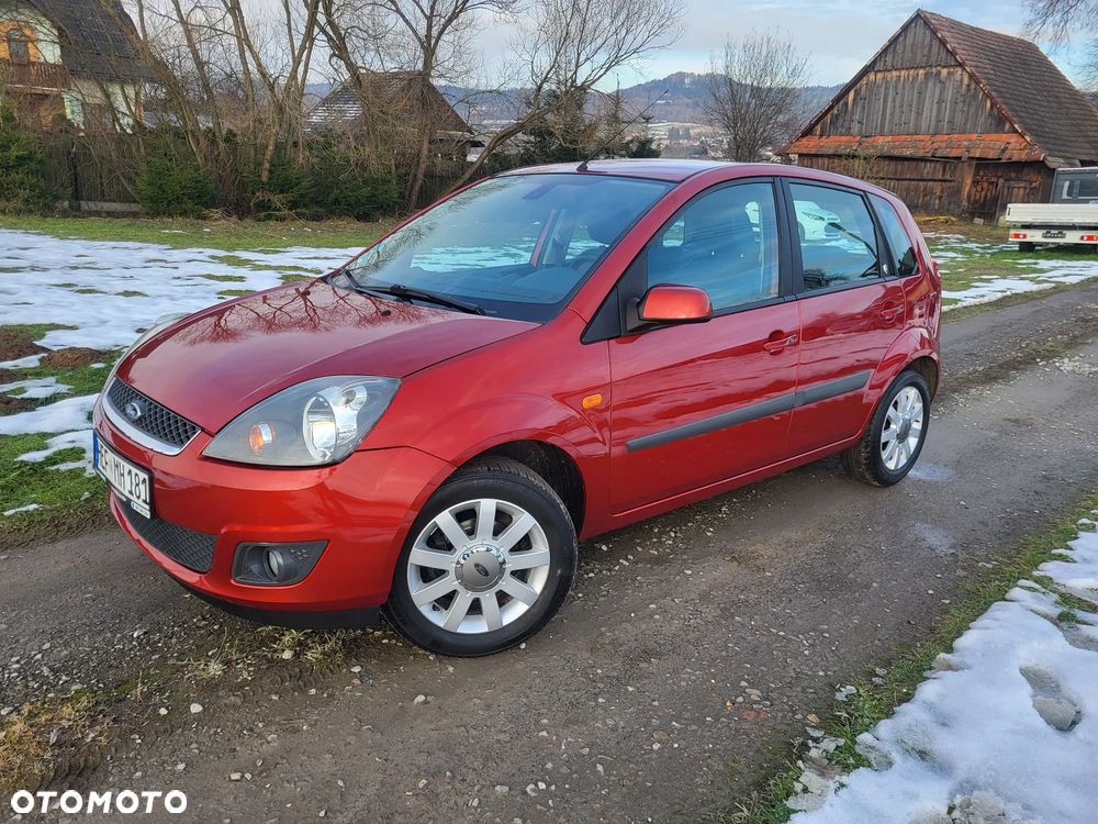Ford Fiesta 1.6 Ghia - 2