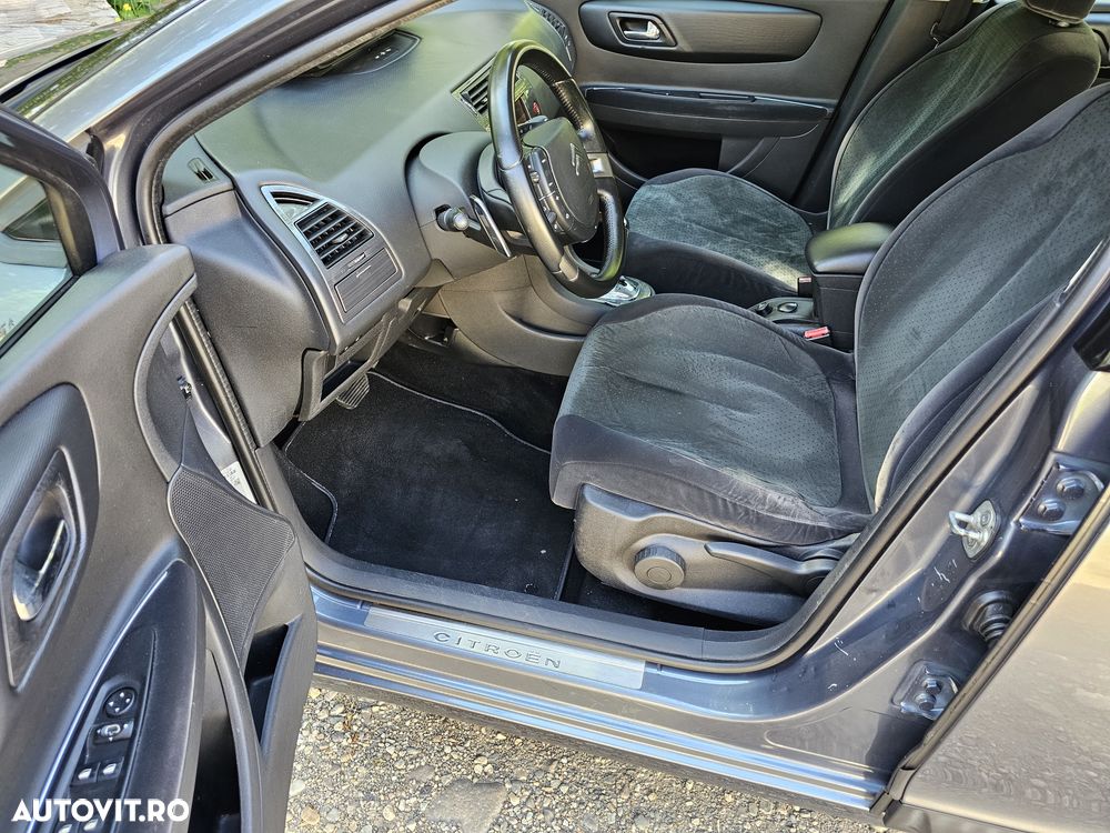 Citroën C4 1.6 HDI FAP EGS6 Exclusive - 8