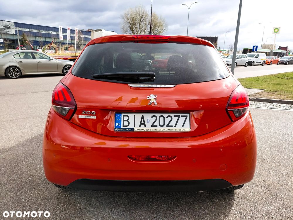 Peugeot 208 1.2 PureTech Allure S&S - 10