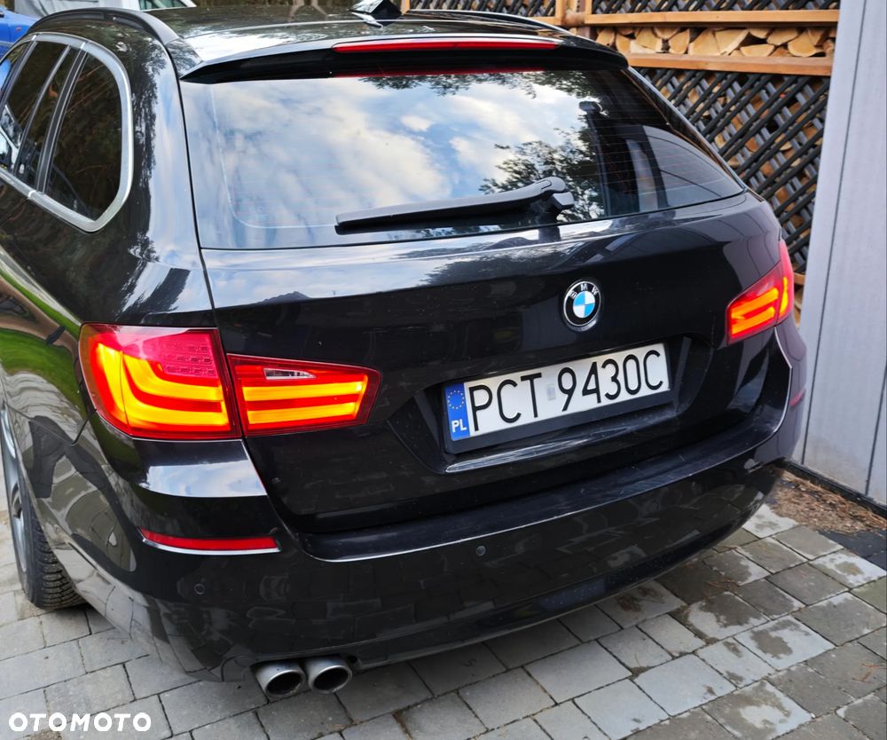 BMW Seria 5 520d Luxury Line - 2