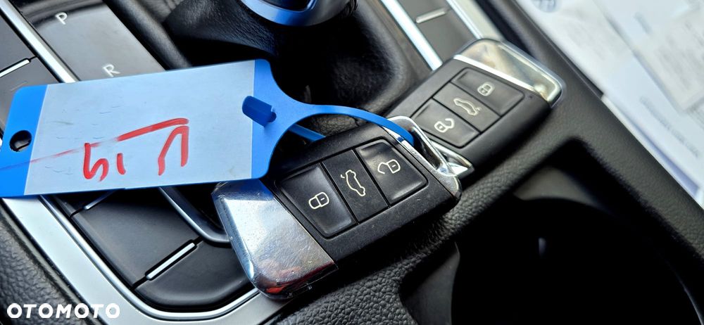 Volkswagen Passat 1.6 TDI (BlueMotion Technology) DSG Comfortline - 7