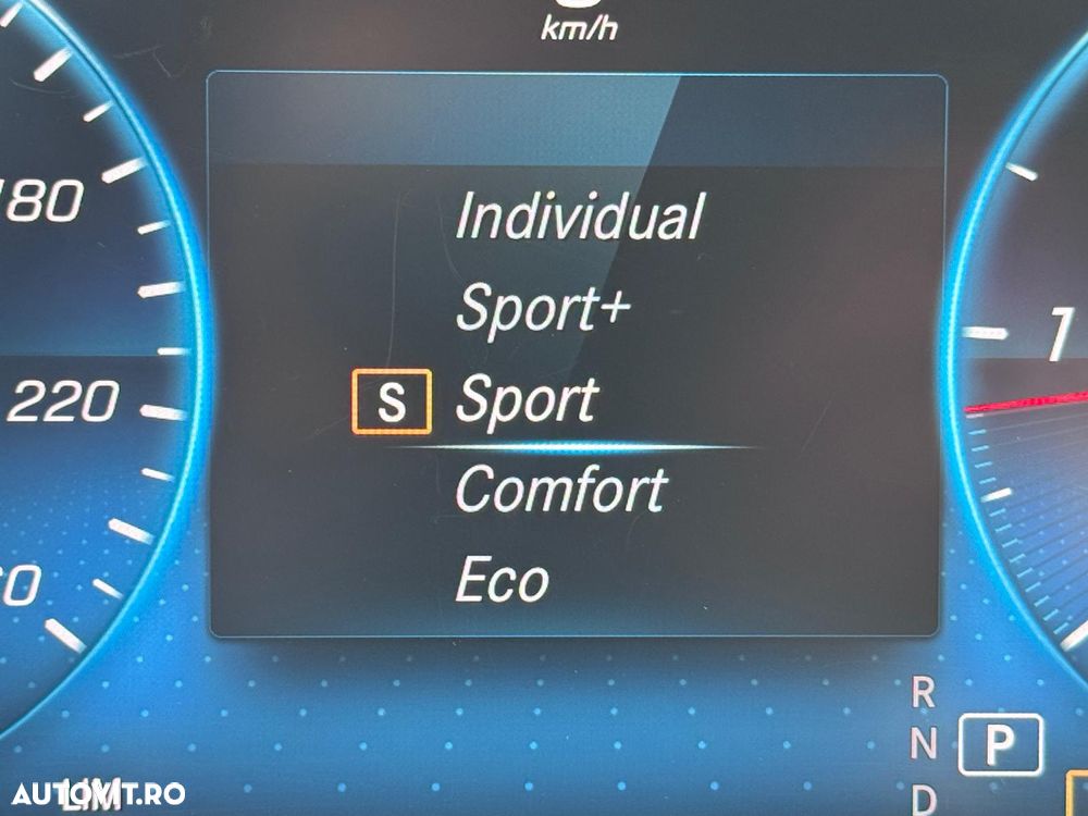 Mercedes-Benz C 220 d 4MATIC Aut - 39